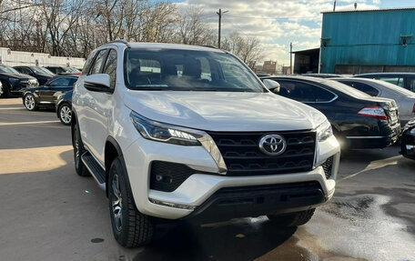 Toyota Fortuner II, 2022 год, 6 850 000 рублей, 3 фотография