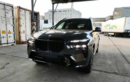 BMW X7, 2024 год, 20 700 000 рублей, 2 фотография