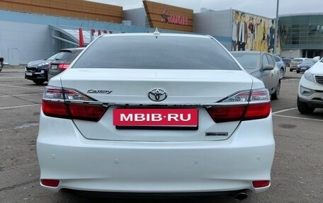 Toyota Camry, 2018 год, 2 377 000 рублей, 4 фотография