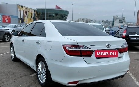 Toyota Camry, 2018 год, 2 377 000 рублей, 3 фотография