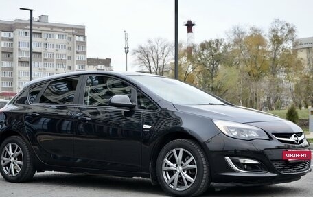 Opel Astra J, 2013 год, 990 000 рублей, 6 фотография