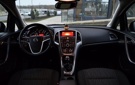 Opel Astra J, 2013 год, 990 000 рублей, 18 фотография