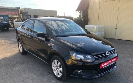 Volkswagen Polo VI (EU Market), 2015 год, 800 000 рублей, 2 фотография