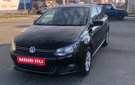 Volkswagen Polo VI (EU Market), 2015 год, 800 000 рублей, 4 фотография