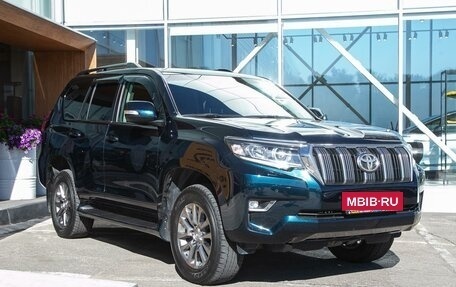 Toyota Land Cruiser Prado 150 рестайлинг 2, 2018 год, 4 899 000 рублей, 3 фотография