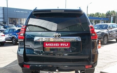 Toyota Land Cruiser Prado 150 рестайлинг 2, 2018 год, 4 899 000 рублей, 6 фотография