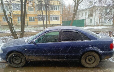 Audi A4, 1998 год, 230 000 рублей, 3 фотография