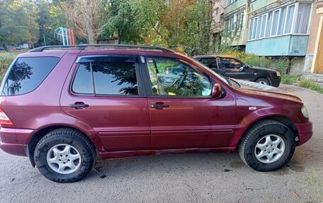 Mercedes-Benz M-Класс, 1997 год, 400 000 рублей, 2 фотография