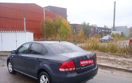 Volkswagen Polo VI (EU Market), 2013 год, 685 000 рублей, 2 фотография