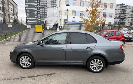 Volkswagen Jetta VI, 2010 год, 700 000 рублей, 6 фотография