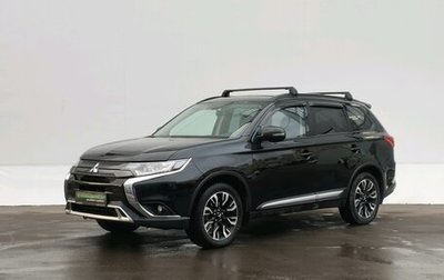 Mitsubishi Outlander III рестайлинг 3, 2021 год, 3 200 000 рублей, 1 фотография