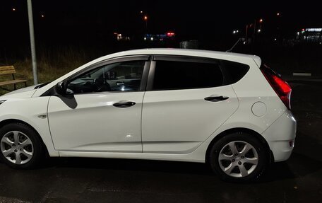 Hyundai Solaris II рестайлинг, 2014 год, 965 000 рублей, 16 фотография