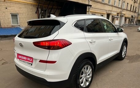 Hyundai Tucson III, 2020 год, 2 990 000 рублей, 4 фотография