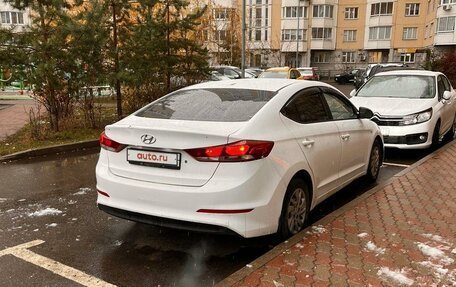 Hyundai Elantra VI рестайлинг, 2016 год, 1 235 000 рублей, 4 фотография