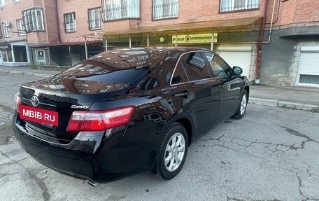 Toyota Camry, 2010 год, 1 400 000 рублей, 8 фотография