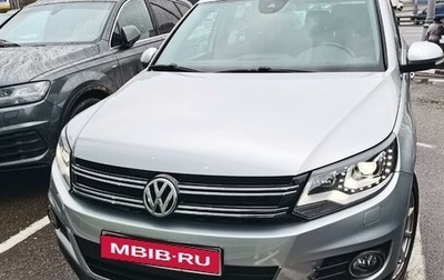 Volkswagen Tiguan I, 2013 год, 2 000 000 рублей, 1 фотография