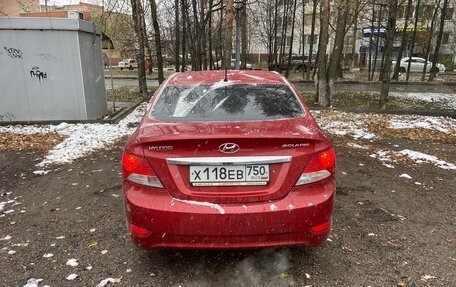 Hyundai Solaris II рестайлинг, 2012 год, 920 000 рублей, 1 фотография