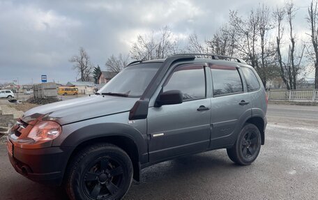 Chevrolet Niva I рестайлинг, 2014 год, 725 000 рублей, 1 фотография