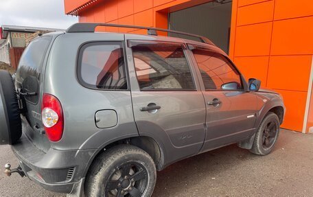 Chevrolet Niva I рестайлинг, 2014 год, 725 000 рублей, 5 фотография