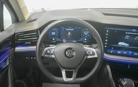 Volkswagen Touareg III, 2019 год, 5 508 000 рублей, 8 фотография