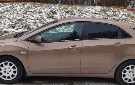 Hyundai i30 II рестайлинг, 2012 год, 900 000 рублей, 19 фотография