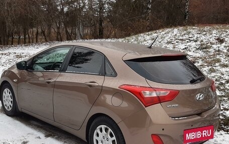 Hyundai i30 II рестайлинг, 2012 год, 900 000 рублей, 17 фотография