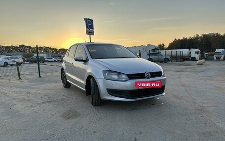 Volkswagen Polo VI (EU Market), 2010 год, 535 000 рублей, 2 фотография