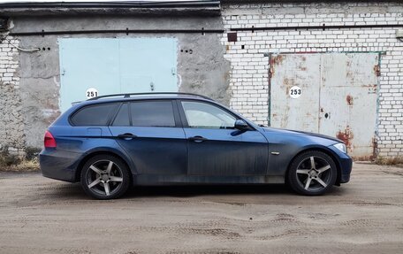 BMW 3 серия, 2006 год, 1 200 000 рублей, 1 фотография