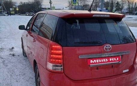 Toyota Wish II, 2004 год, 750 000 рублей, 3 фотография