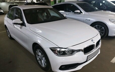 BMW 3 серия, 2016 год, 1 647 000 рублей, 18 фотография