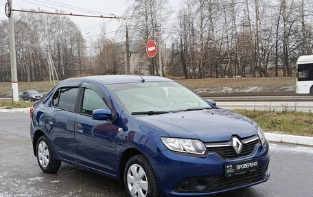 Renault Logan II, 2015 год, 613 400 рублей, 3 фотография