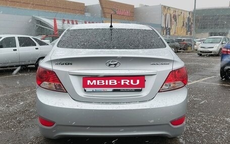 Hyundai Solaris II рестайлинг, 2012 год, 649 000 рублей, 3 фотография