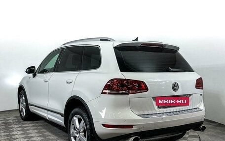 Volkswagen Touareg III, 2012 год, 2 049 000 рублей, 7 фотография