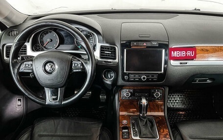 Volkswagen Touareg III, 2012 год, 2 049 000 рублей, 12 фотография