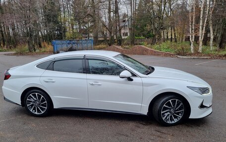 Hyundai Sonata VIII, 2022 год, 3 490 000 рублей, 4 фотография