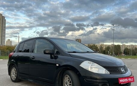 Nissan Tiida, 2010 год, 780 000 рублей, 3 фотография