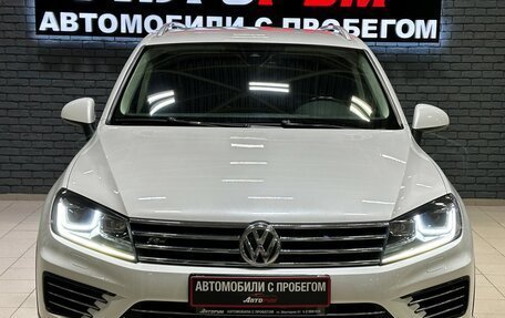 Volkswagen Touareg III, 2016 год, 3 887 000 рублей, 2 фотография