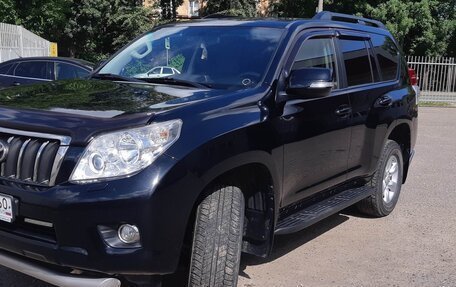 Toyota Land Cruiser Prado 150 рестайлинг 2, 2012 год, 2 990 000 рублей, 9 фотография