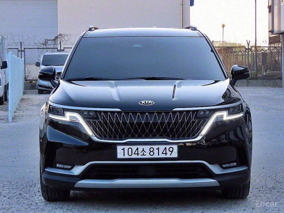 KIA Carnival III, 2020 год, 3 150 000 рублей, 2 фотография