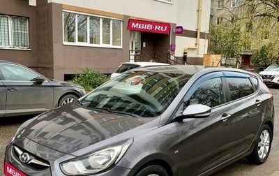 Hyundai Solaris II рестайлинг, 2012 год, 925 000 рублей, 1 фотография