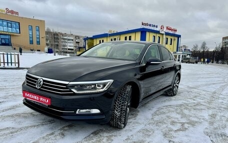 Volkswagen Passat B8 рестайлинг, 2019 год, 2 990 000 рублей, 3 фотография