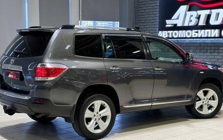 Toyota Highlander III, 2012 год, 2 597 000 рублей, 5 фотография