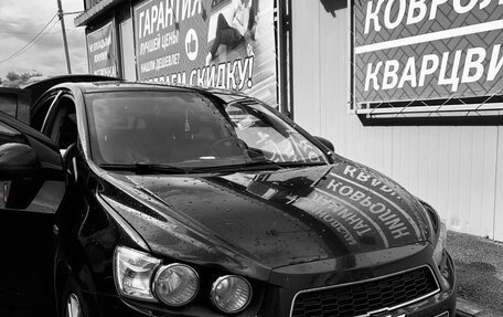 Chevrolet Aveo III, 2013 год, 700 000 рублей, 3 фотография