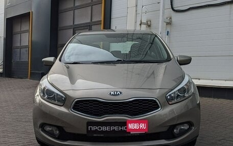 KIA cee'd III, 2015 год, 1 550 000 рублей, 2 фотография