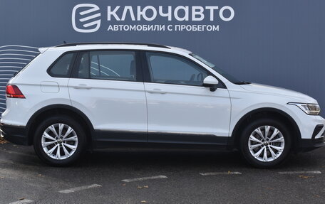 Volkswagen Tiguan II, 2021 год, 3 550 000 рублей, 6 фотография