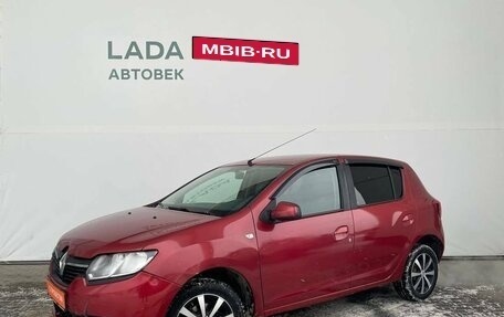 Renault Sandero II рестайлинг, 2015 год, 499 000 рублей, 1 фотография