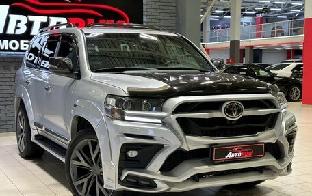 Toyota Land Cruiser 200, 2018 год, 8 497 000 рублей, 4 фотография