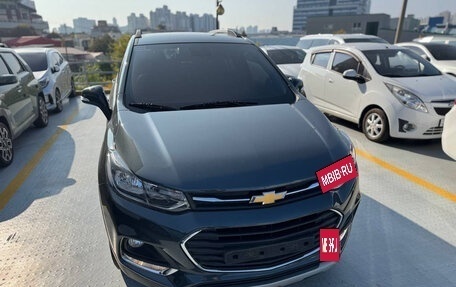 Chevrolet Trax, 2020 год, 1 825 000 рублей, 2 фотография