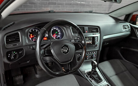 Volkswagen Golf VII, 2013 год, 990 000 рублей, 13 фотография