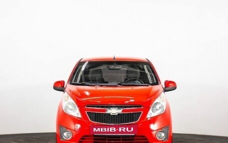 Chevrolet Spark III, 2011 год, 697 000 рублей, 2 фотография